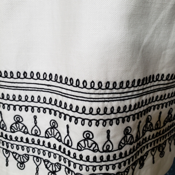 Talbots Embroidered Sleeveless Sheath Dress Size 8 Petite - Picture 6 of 9